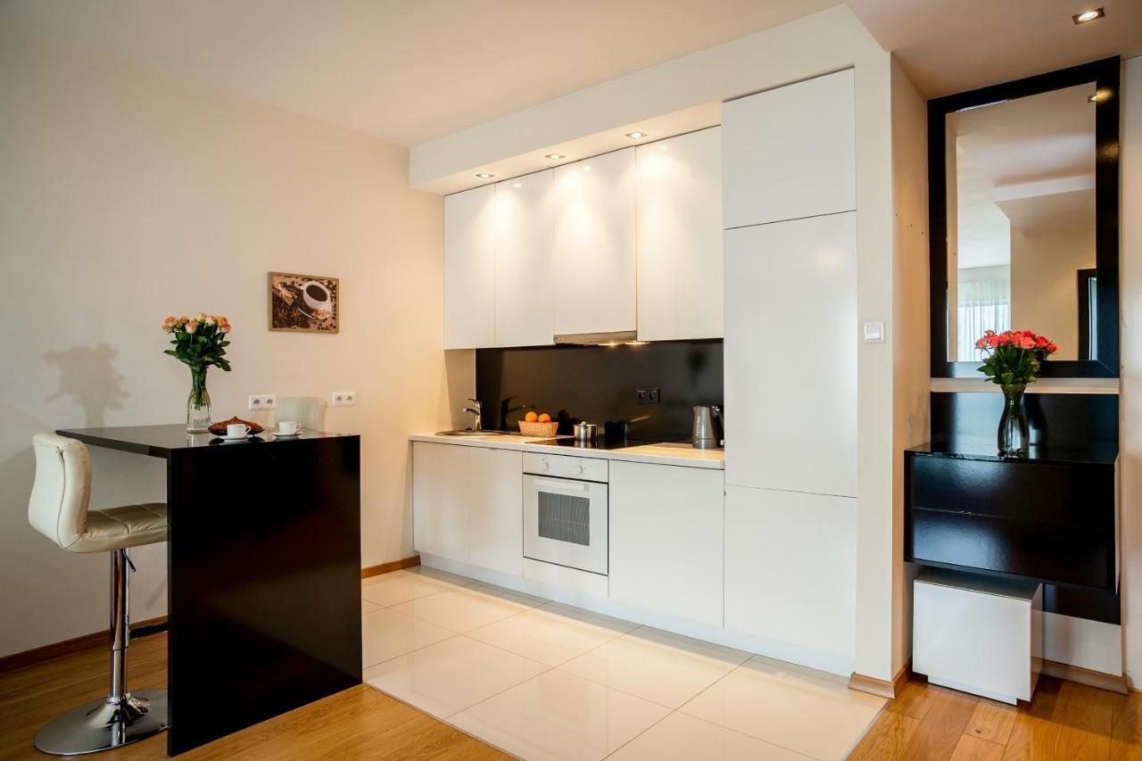Platinum Towers Luxury Apartments Warschau Exterior foto